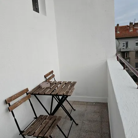 пиргос Casa de hóspedes Burgas